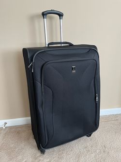 Travelpro Large Soft Spinner Checked Luggage Expandable Suitcase - Used Once, Perfect Condition