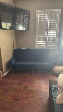 Free Sofa