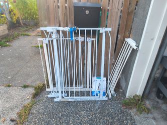 Metal walk through gate for pet or kids