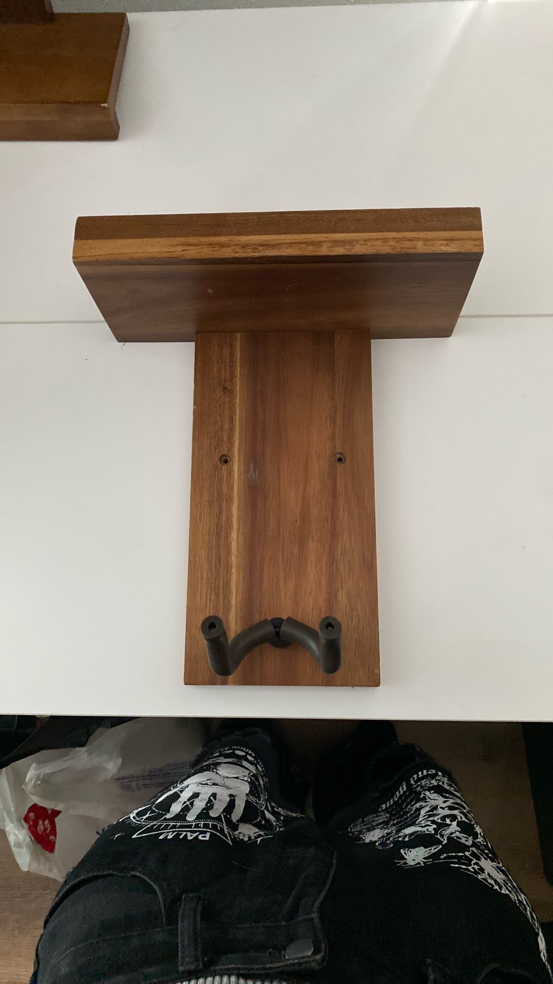 Wall Guitar Hook/shelf