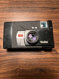 Rollei A26 126 Film Point / Shoot Film Camera w/ Sonnar 40mm f3.5 Lens 