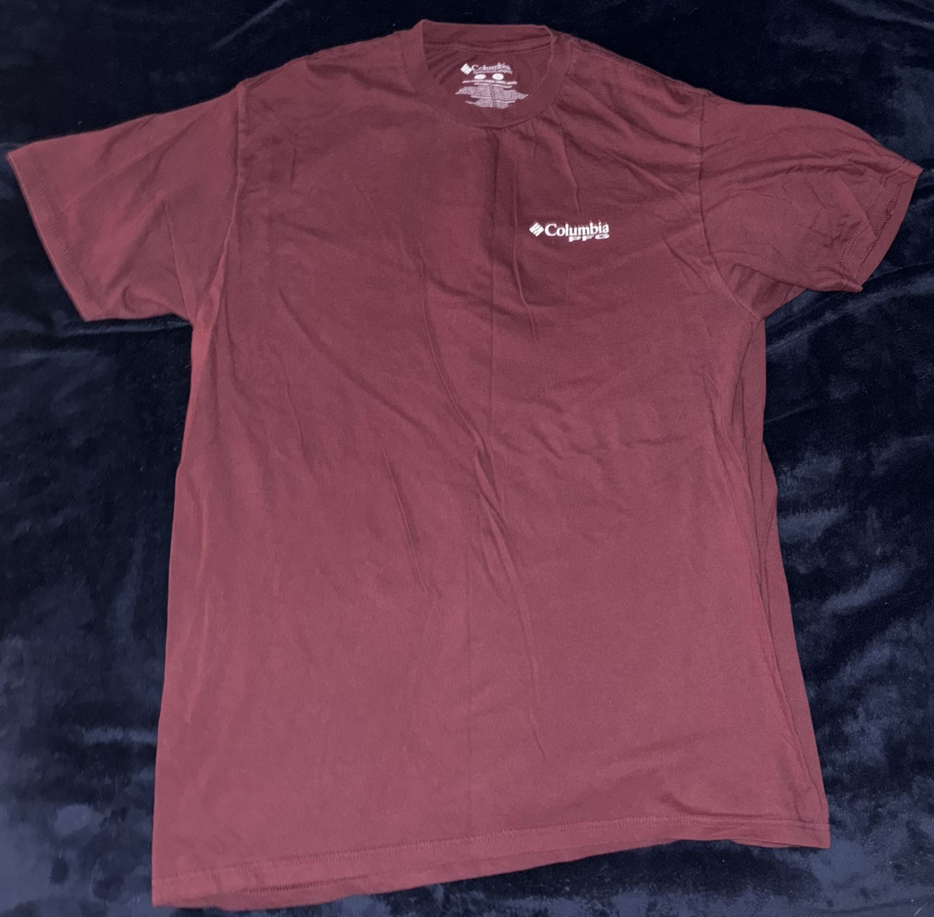 Columbia PFG Fishing T-Shirt (Men’s Size Large)