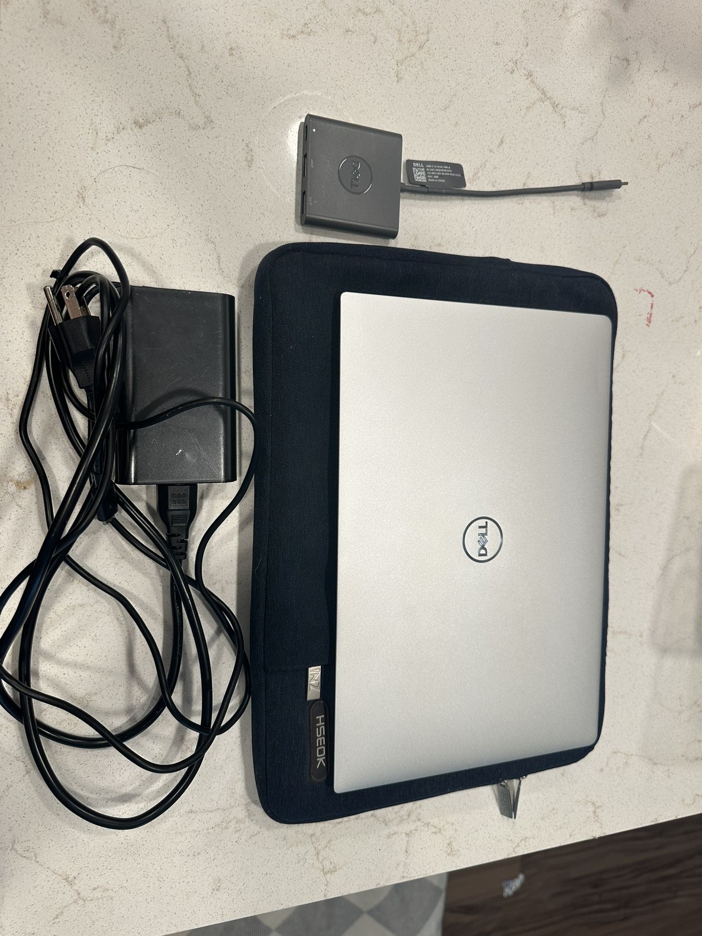 Dell XPS 13 9370 (i7-8550U, 4K UHD)