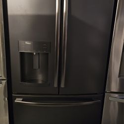 GE SLATE COLOR FRENCH DOOR REFRIGERATOR......DOOR IN DOOR WITH ICE MAKER AND WATER DISPENSER ON DOOR ....$ 550