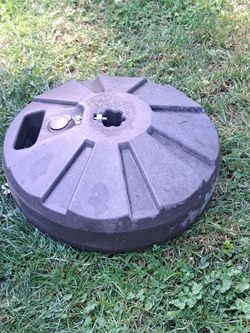 Fillable Plastic Patio Umbrella Stand -