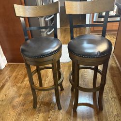Matching Bar Height Bat Stools