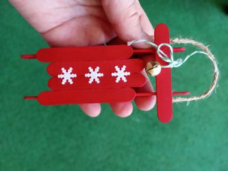 Handmade Sleds For Decorating Gift Packages Or The Tree