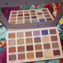 Ciate London I am a Woman What's Your Superpower Vol 2 Eyeshadow Palette 35g