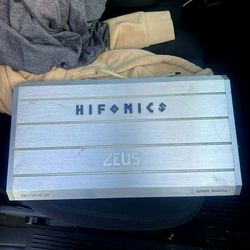 Hifonics 3200.1. Clase super D mono. Power amp