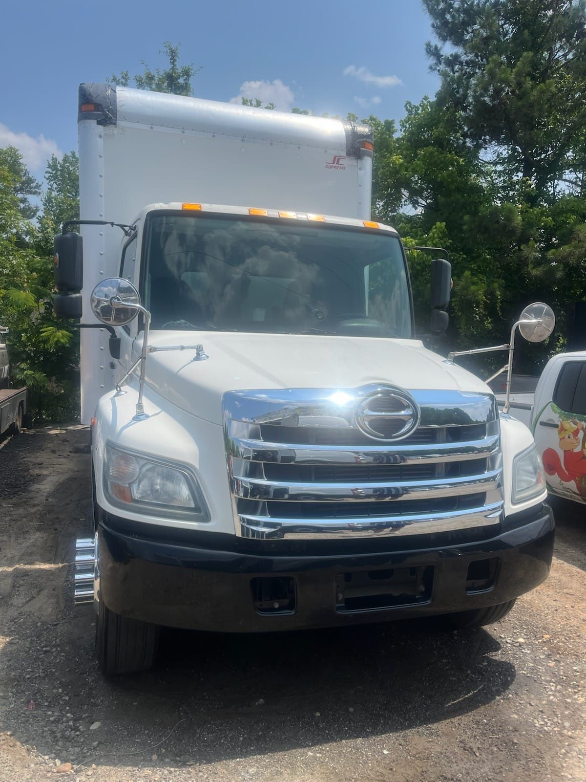 Hino 2013