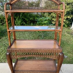Vintage Wicker Rattan Coastal Regency Pagoda Topped Etagere Bakers Rack 