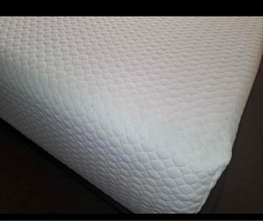 FDW 10inch queen mattress with Hafenpo 14inch Queen heavy duty metal frame