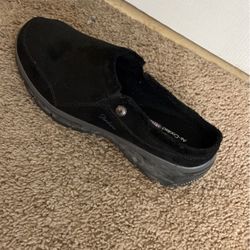 Women’s Sketchers Relaxed-Fit  Slip On Shoes 10 Mediums