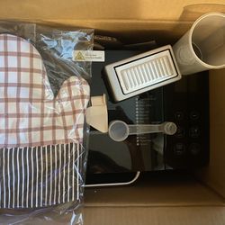 Cuisinart CBK 200 2lb Bread Maker for Sale in Vc Highlands, NV - OfferUp