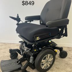Quantum Q6 2.0 edge power wheelchair