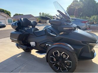 2023 CAN AM SPYDER RT LIMITED