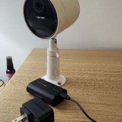 simply safe outside camera with night vision 