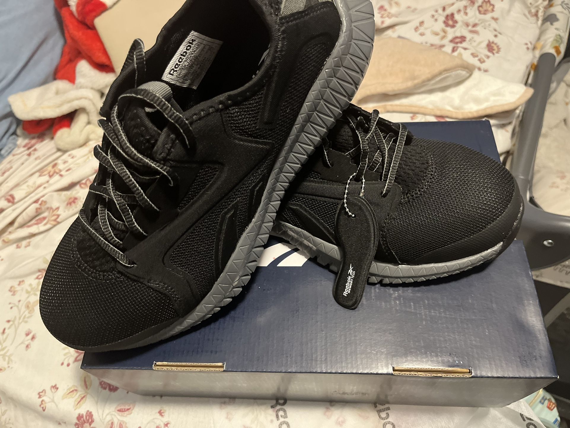 Composite Toe Shoes Size 8men/10women