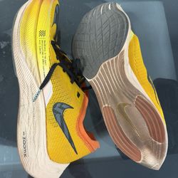Vaporfly 2 Ekiden Zoom pack