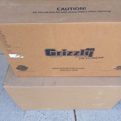 Grizzly Cooler