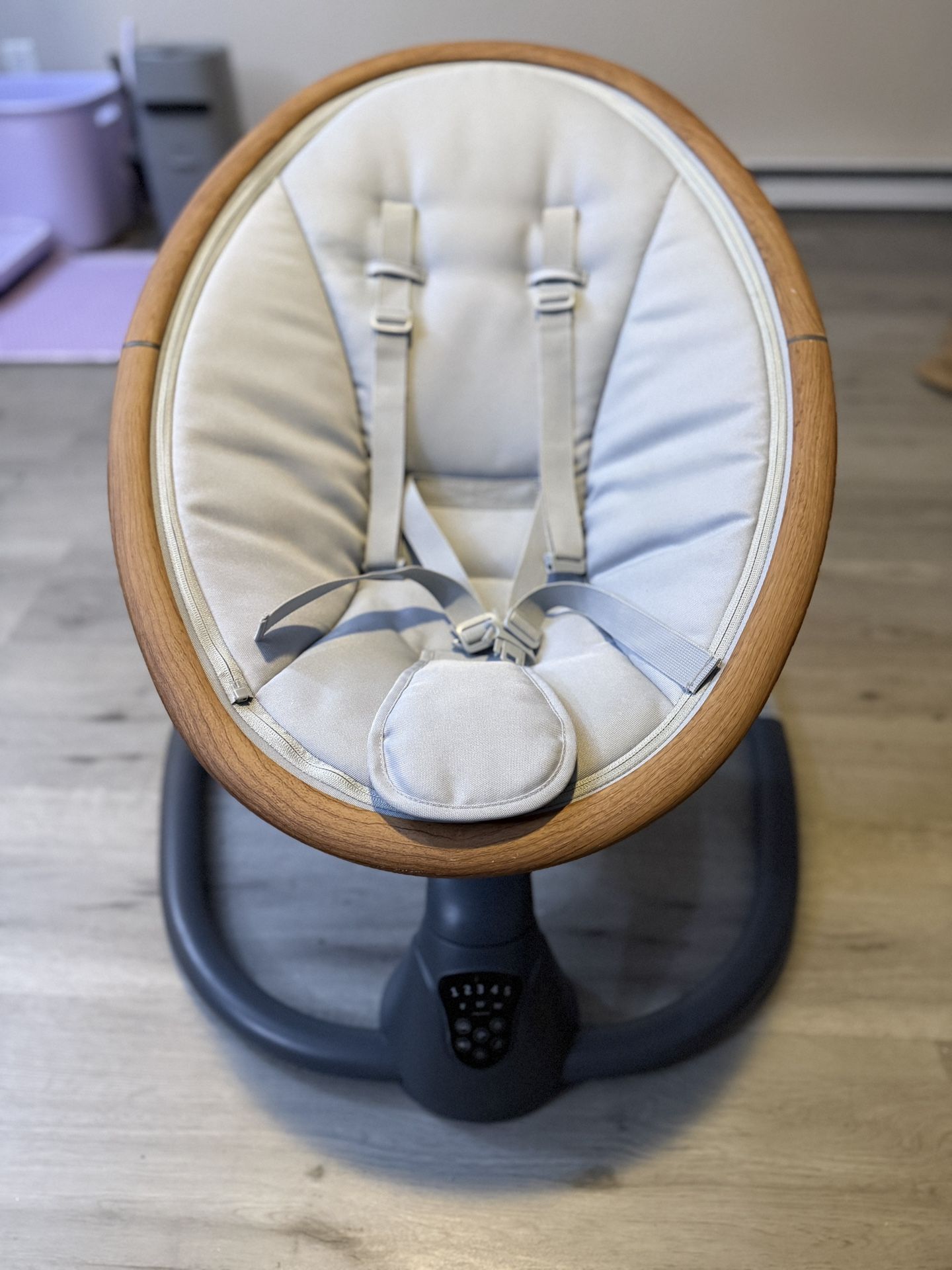 Maxi-Cosi Baby Swing – Excellent Condition