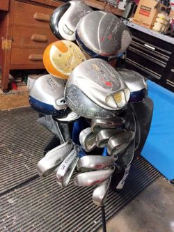 Golf Club set with Golf bag and extras