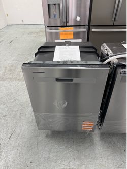 Open box whirlpool top control dishwasher with one year warranty