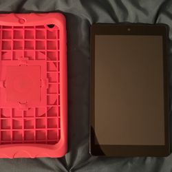 Onn Android Children’s Tablet 32GB comes with a bumper case that includes a handy kickstand like new