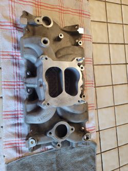 SUMMIT Small block Chevy Aluminum intake manifold