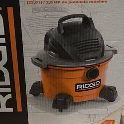 Ridgid New 6 Gallon Wet/ Dry Shop Vacuum In Box