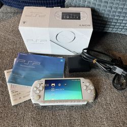 PSP 3000 With Games 