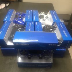 PS4 Controllers