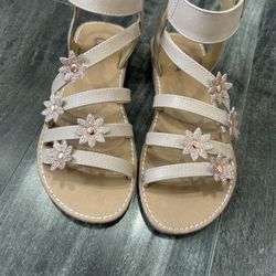Girls Shoes size 13