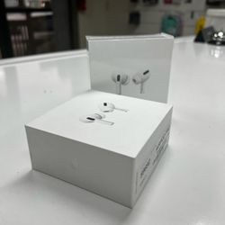 Apple AirPods Pro Bluetooth Headphones New - PAYMENTS PLAN AVAILABLE NO CREDIT NEEDED 
