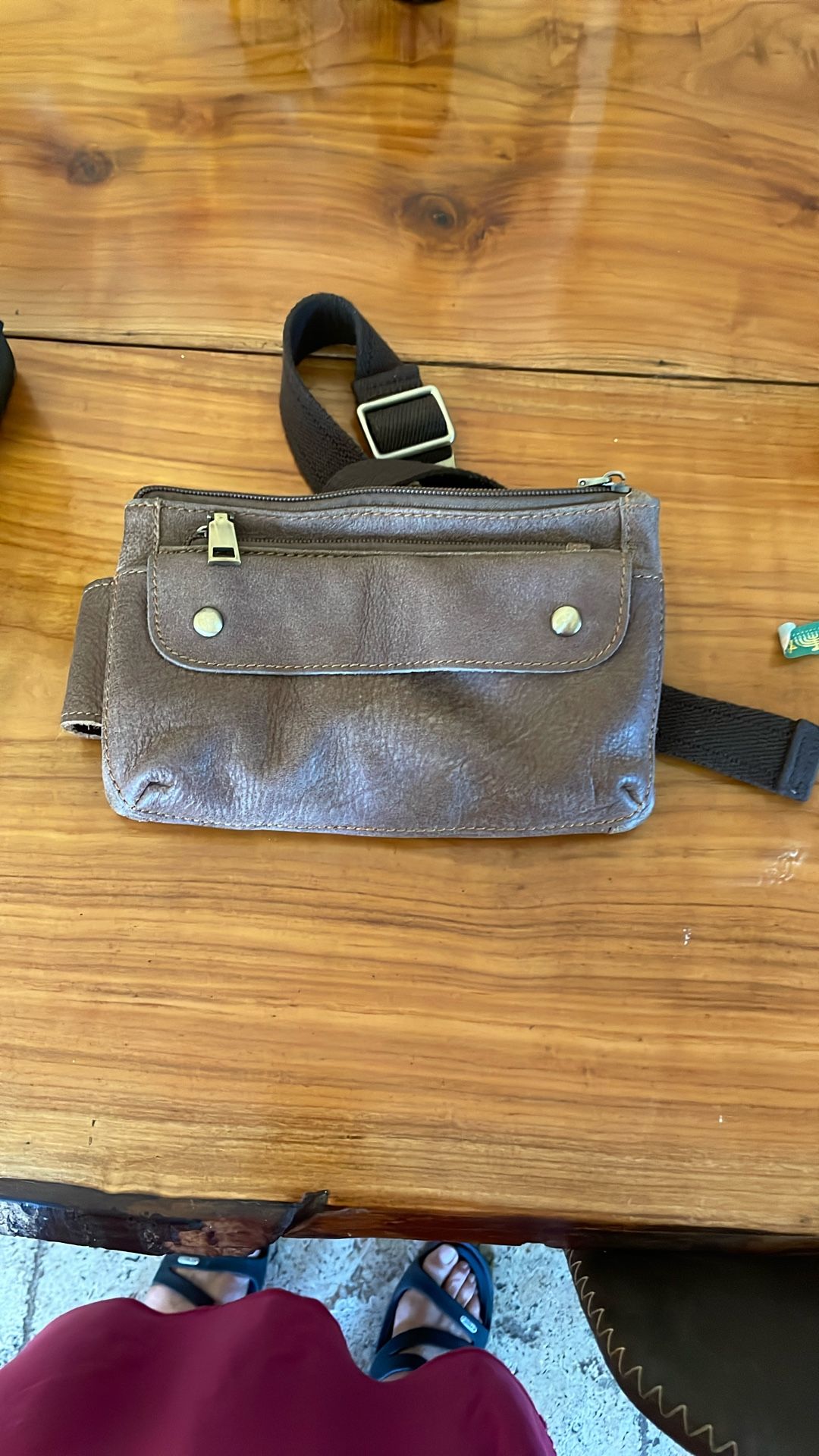 LOYOFUN TRAVEL  Loyofun Brown Leather Waist Messenger Fanny Pack EUC. PB