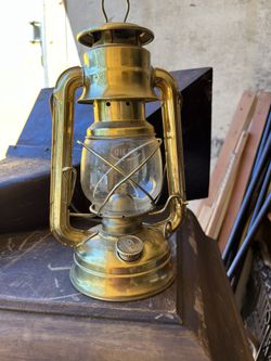 Gold Lantern