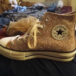 Brand-new  women's Converse Chuck Taylors 
