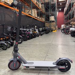 Electric scooter