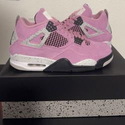 Jordan 4 Retro “Orchid” Size 12W(10.5 Men)