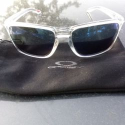 Oakley sunglasses 
