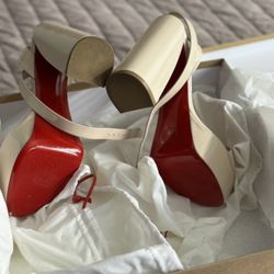 Christian Louboutin Shoes Size 8US /38EU