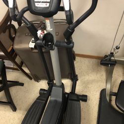 Elliptical Exercise Machine 