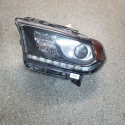 Dodge Durango Headlight