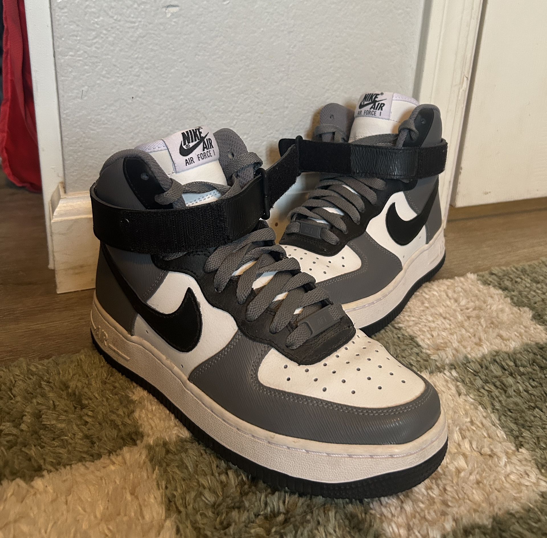 Nike Air Force 1 High Size 7W