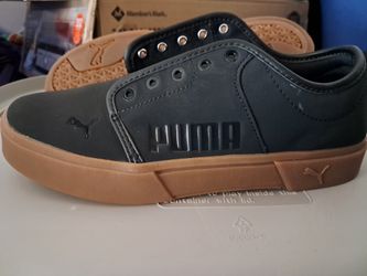 Pumas Shoes