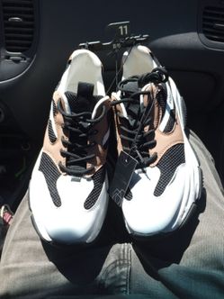 Madden NYC Dad sneakers  Black/Tan/White size 9.5 men's and 11 womens