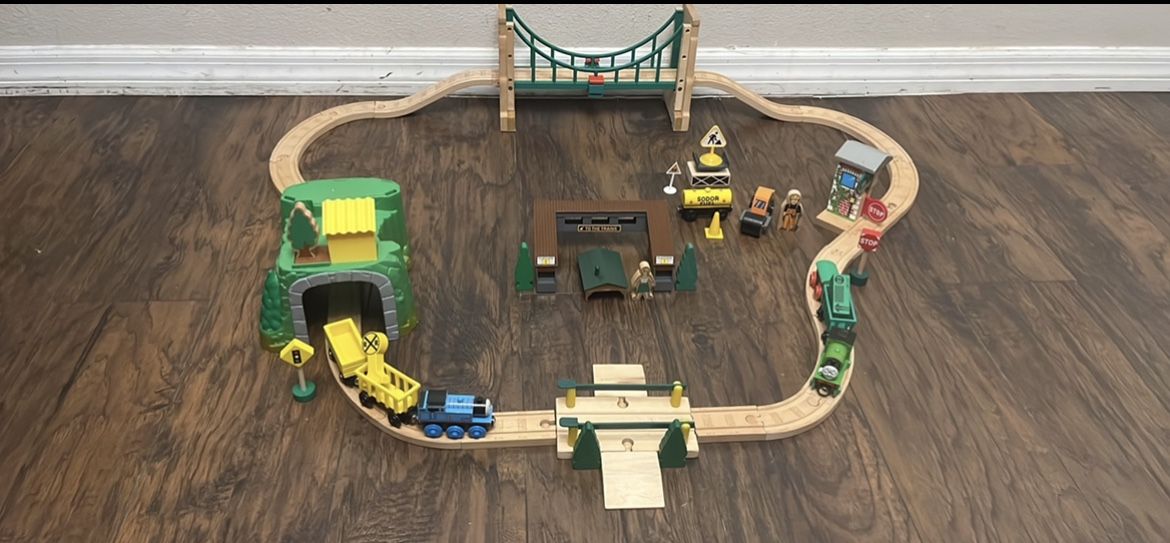 Thomas & Friends Wooden Train Set ( Donald & Douglas twin’s)