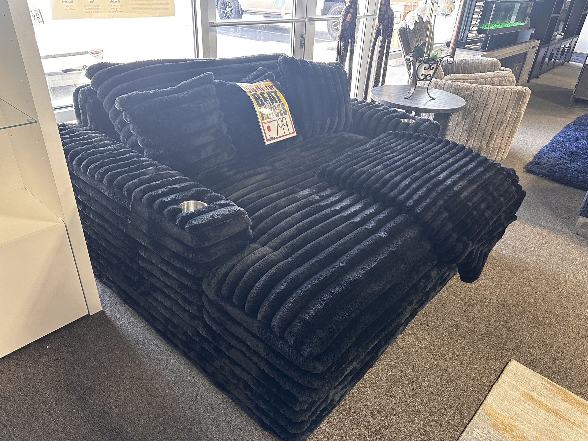 Stunning Chaise Lounger! $799  Home & Garden