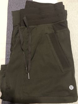 Lululemon Dance Studio Pant III *Unlined Dark Olive (Size 2) for