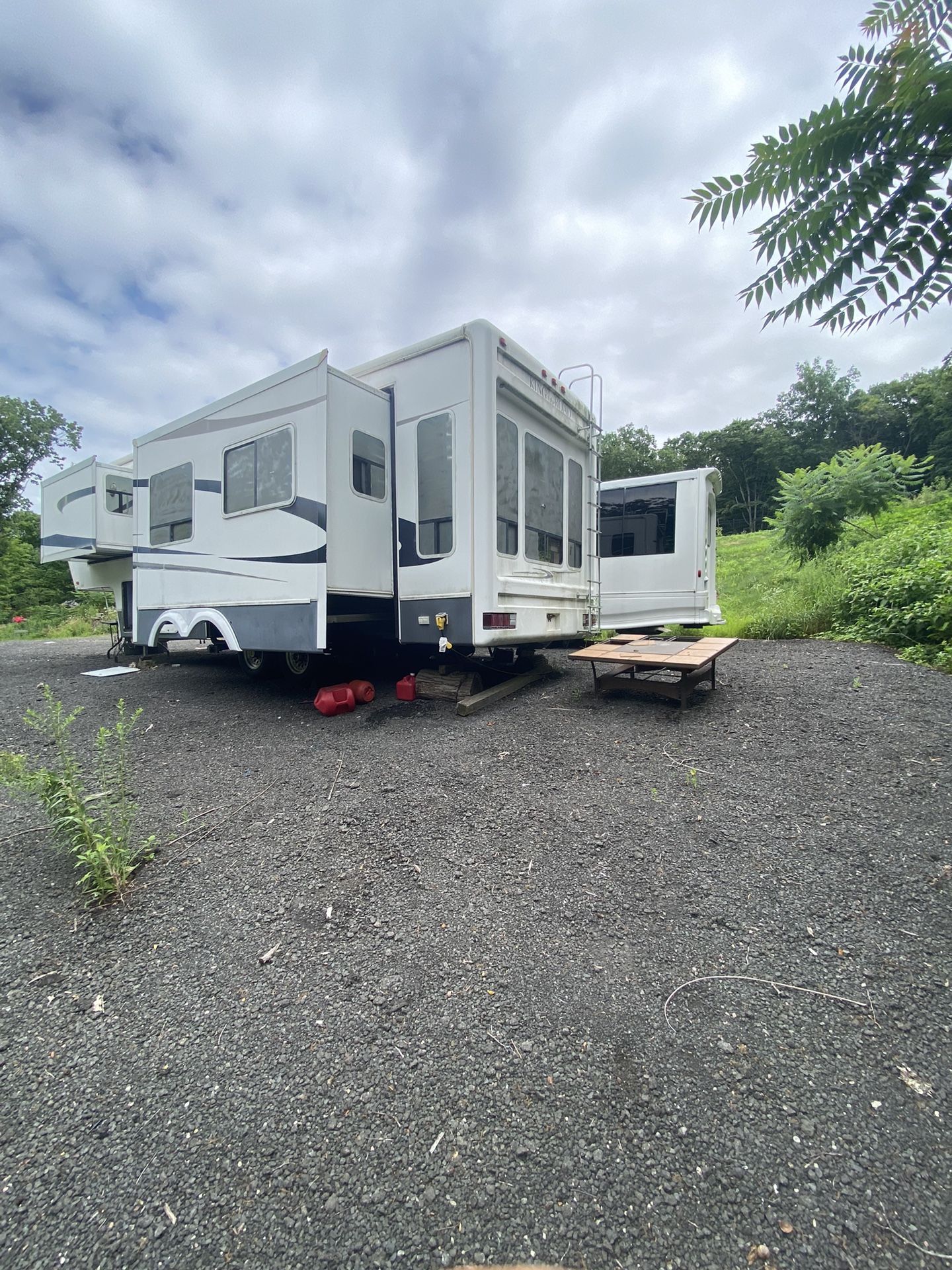 2006 Royal Villa 33T